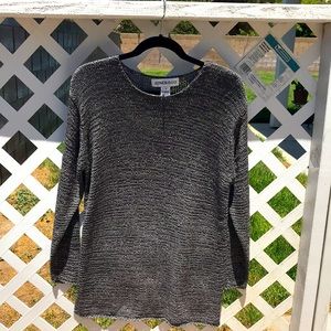 Jones  & CO Ladies Top